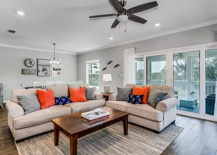 The Cordgrass Coastal Retreat Pensacola
