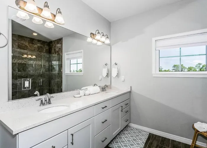 The Cordgrass Coastal Retreat Holiday home Pensacola